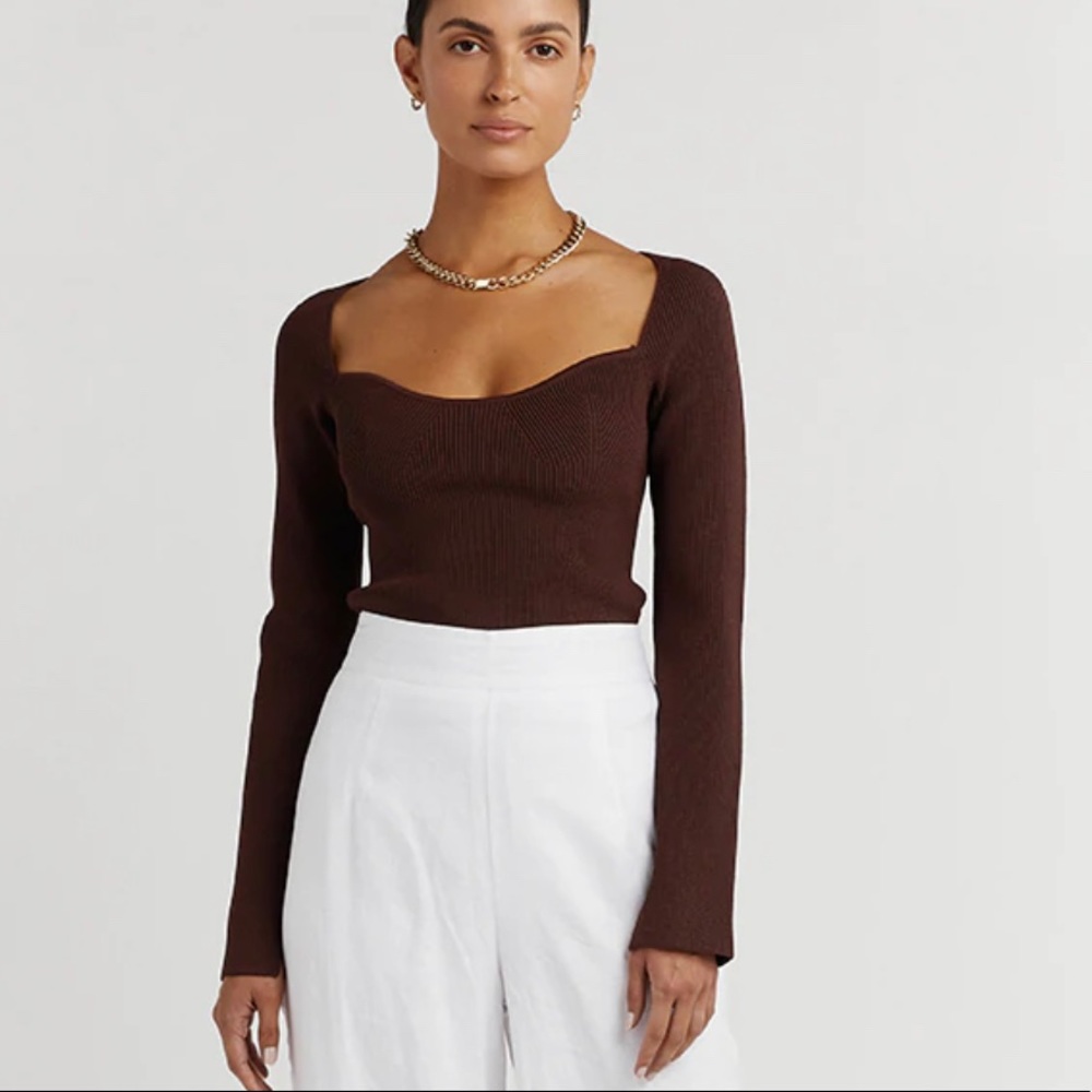 Dissh chocolate knit top size 2 US, size 6 UK